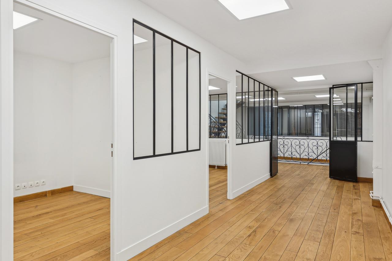 Bureau Paris 500m² Location bureau Paris OLBUR2206396 6
